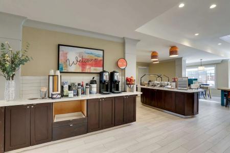 Staybridge Suites - 41