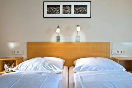 Town Wiesbaden - private living - 29