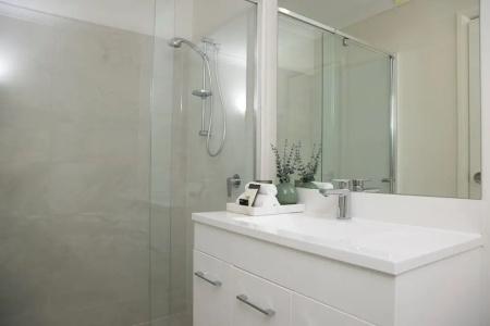 Rydges - 142