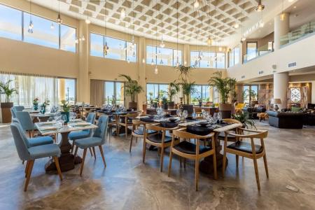 Elysian Luxury and Spa - 17