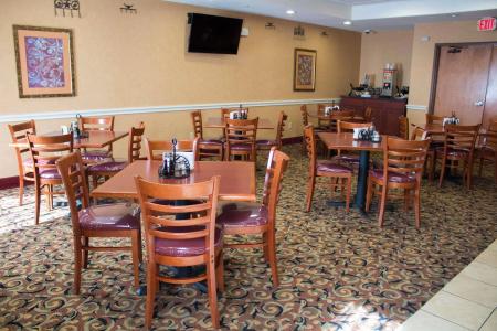 Best Western Plus San Antonio East Inn & Suites - 14