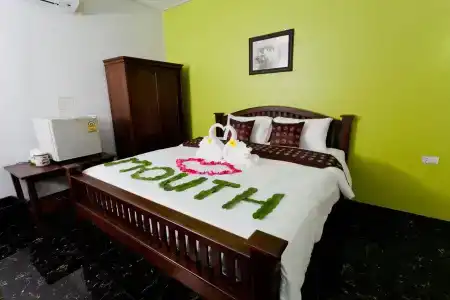 The Mouth Resort - Sha Extra Plus - 26