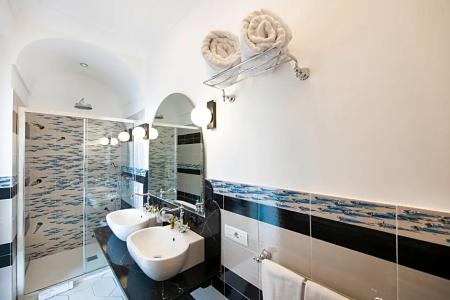 Eden Roc Suites - 511