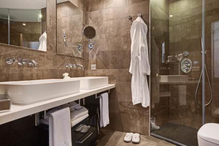 Pure Salt Garonda - Adults Only - 43