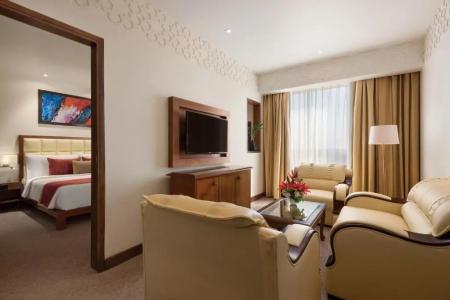 Ramada Plaza By Wyndham - 47