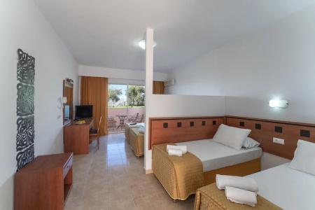 Myrina Beach - 28