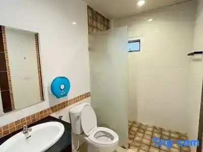 Seree Grand - 40