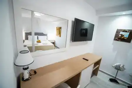 Kratiras View Luxury Suites - 140