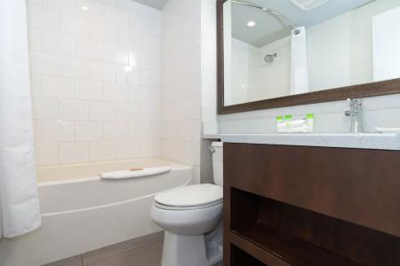 Sandman & Suites South - 65