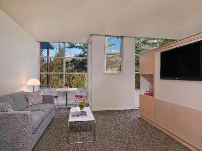 Aspen Meadows - 14