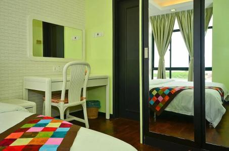 Jetty Suites - 32