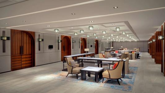 Hyatt Regency Phnom Penh - 13