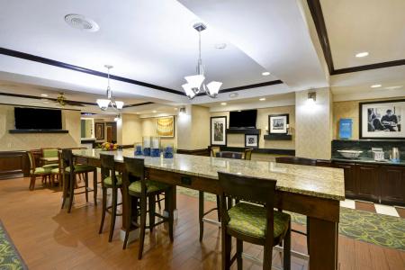 Hampton Inn - Northwest I-37 - 26