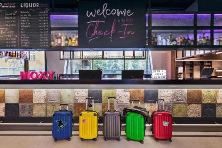 Moxy Lausanne City - 7