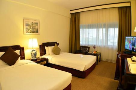 Grand Pacific (Sg Clean) - 40