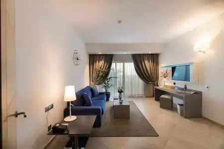 Royal Palm & Spa - Adults Only - 3