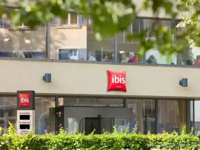 Ibis - 0