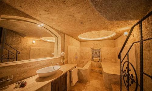 Kemerhan Cave Suites - 205