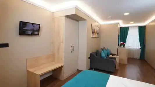 The Marist Kadikoy - 82