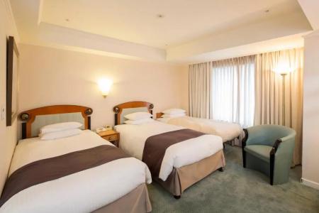East 21 Tokyo - 57