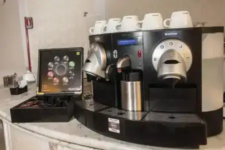 Ariston - 6