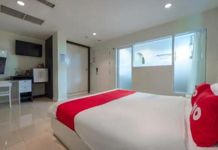 Oyo 1040 Access Inn Pattaya - 75