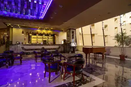 Amc Royal & Spa - 8