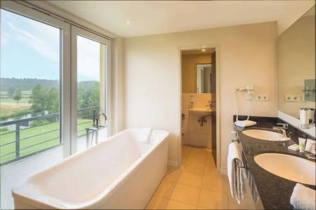 Best Western Premier Castanea Resort - 123