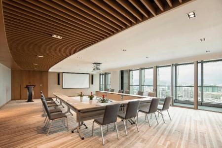 Hyatt Place Sanya City Center - 25