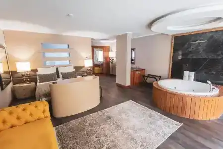 Orka Cove Penthouse & Suites Adults Only - 40