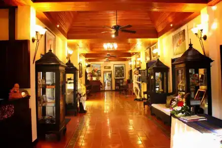 Phuwanalee - 18