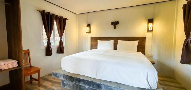 Harrys Sunset - Klong Nin Beach - 25