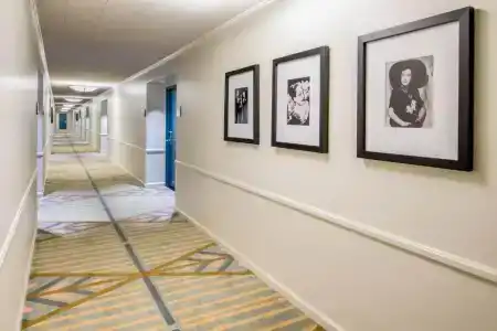 The Beverly Hilton - 59