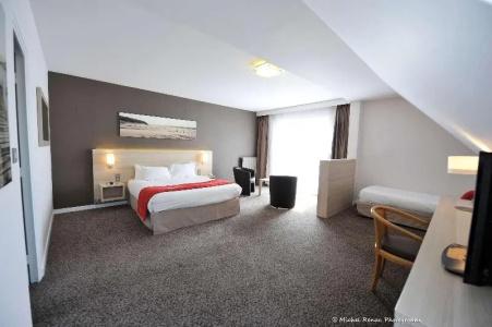 Best Western Plus Le Roof Vannes Bord De Mer - 84