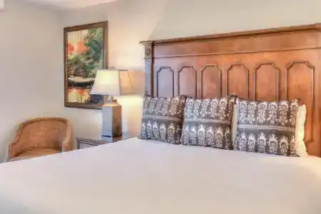 RiverStone Resort & Spa - 243