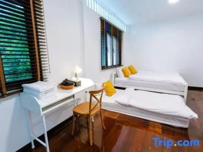 Diff Hostel - 88