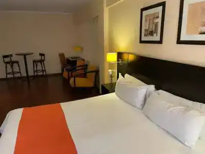 Duomi Plaza - 104