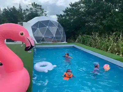 Sleepy Lagoon - 30