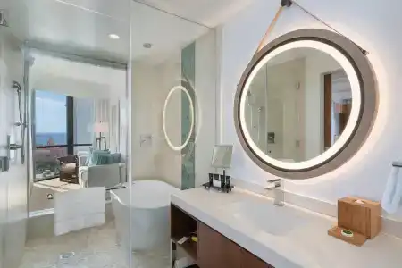 Hyatt Centric Waikiki Beach - 25