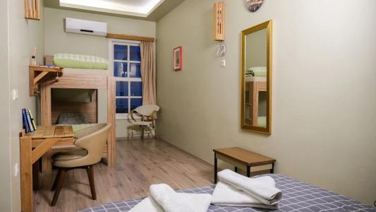 Second Home Hostel - 62