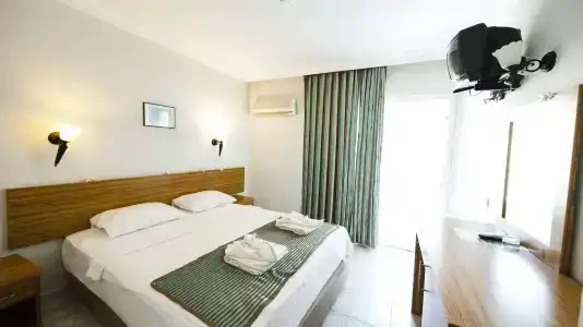 Mert Seaside (Adult only +16) - 2