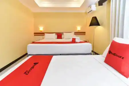 RedDoorz Plus near Mall Bali Galeria 2 - 18