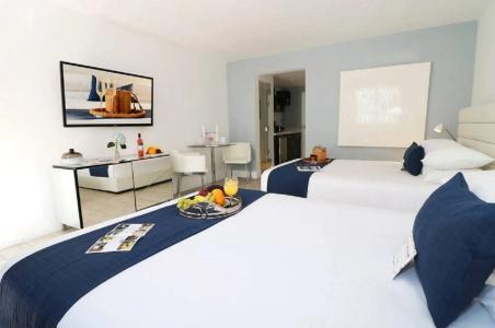 Waterside and Suites - 4