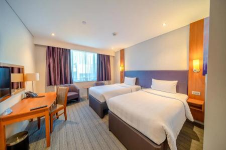 Premier Inn Abu Dhabi International Airport - 37