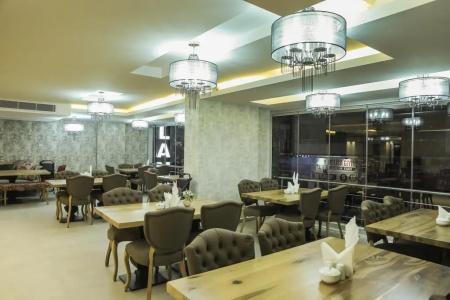 Royal Milano - 9