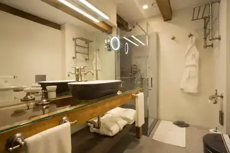 Michaelson Boutique - 7