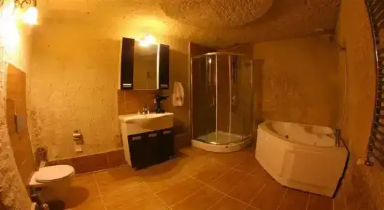 Falcon Cave Suites - 6