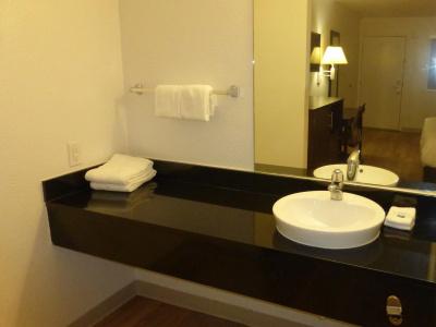 Red Roof Inn Houston - Jersey Village - 6