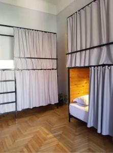 Hostel Old Batumi - 4