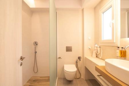 Mirablue Luxury Residences - 36